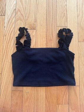 Sunday Best Black Ruffled Strap Ribbed Crop - Size Small